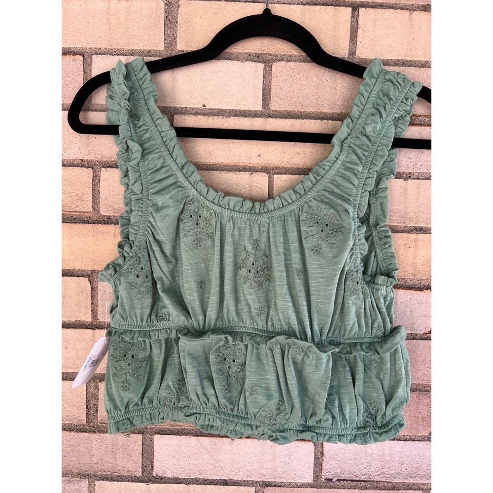 Altar'd State Sage Green Eyelet Embroidered Ruffle Crop Top Size Medium NWT - Picture 4 of 4